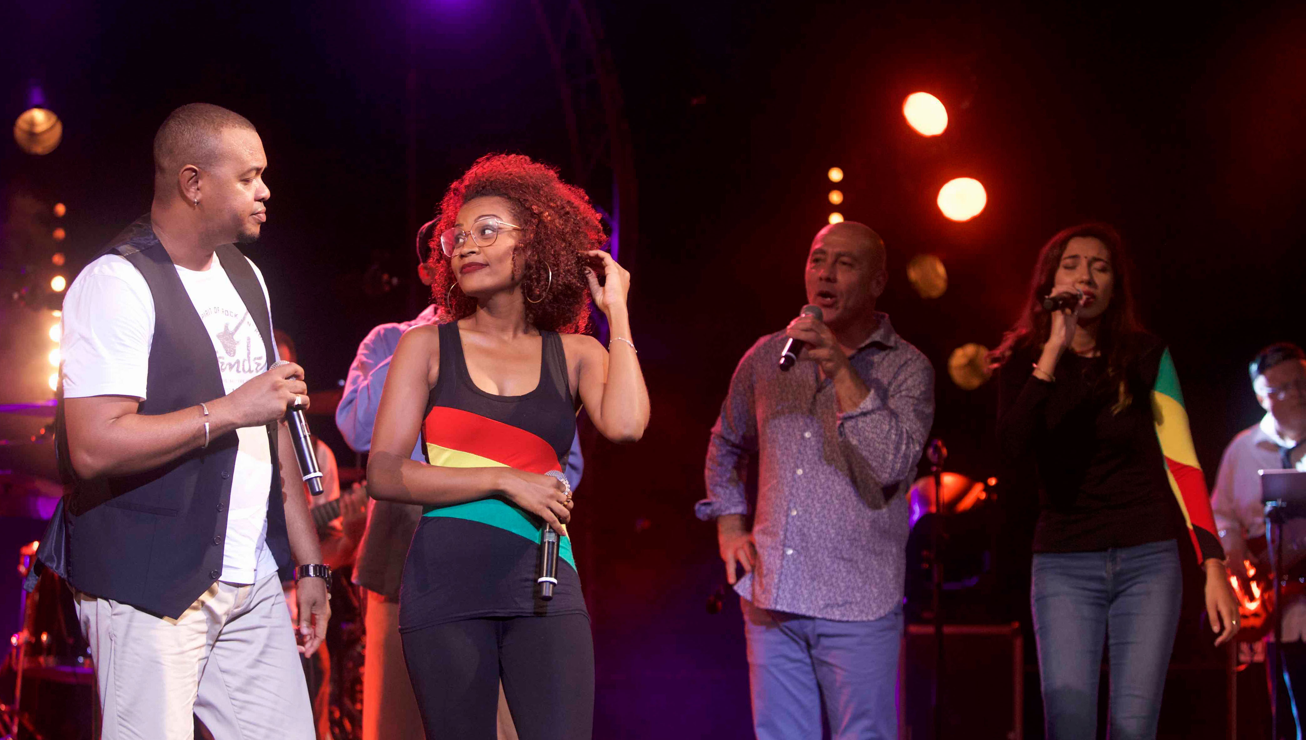 "L'Ambiance Nout Péi" au Téat de Saint-Gilles: les photos "L'Ambiance Nout Péi" au Téat de Saint-Gilles: les photos