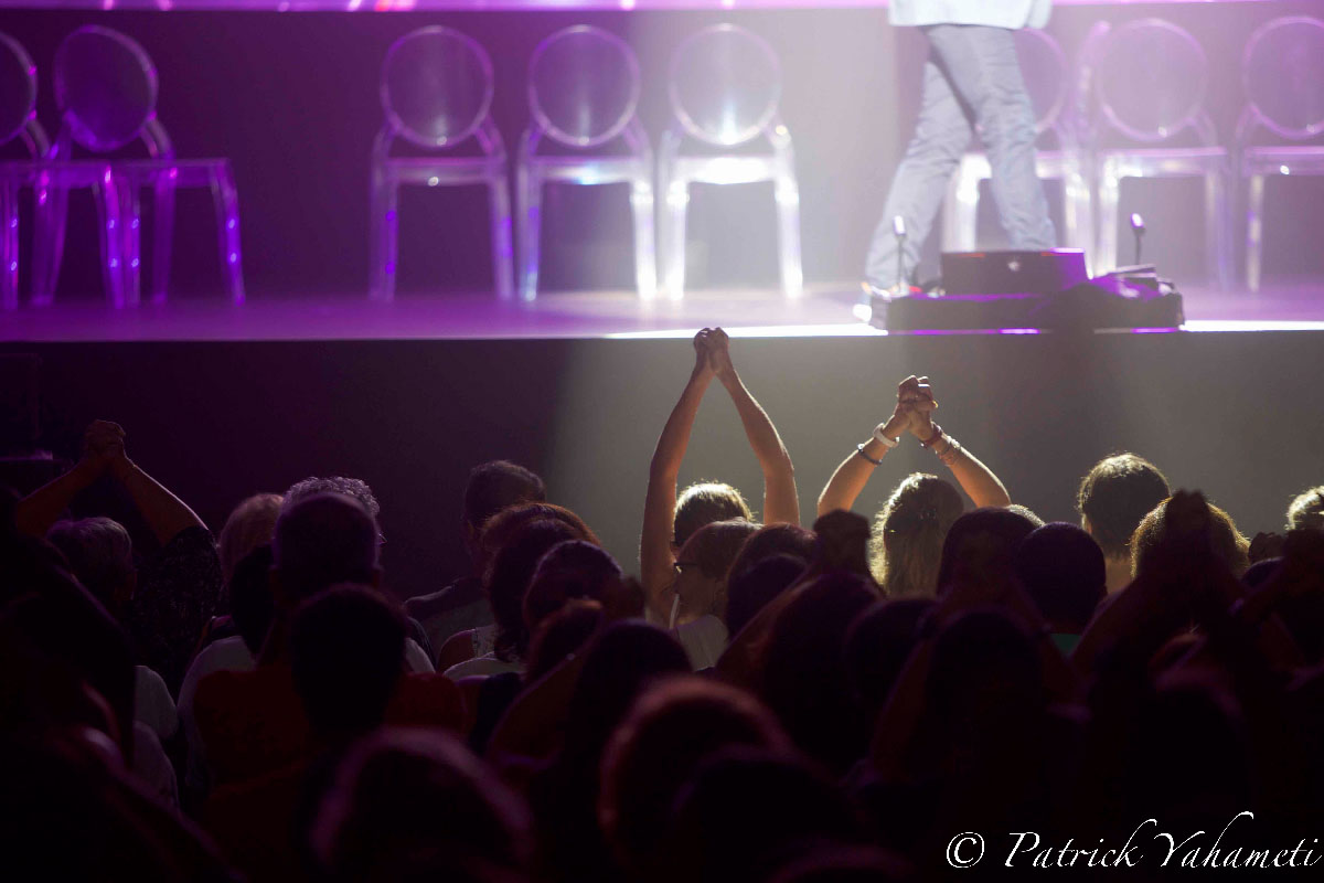 Messmer hypnotise le Petit Stade de l'Est! Messmer hypnotise le Petit Stade de l'Est!