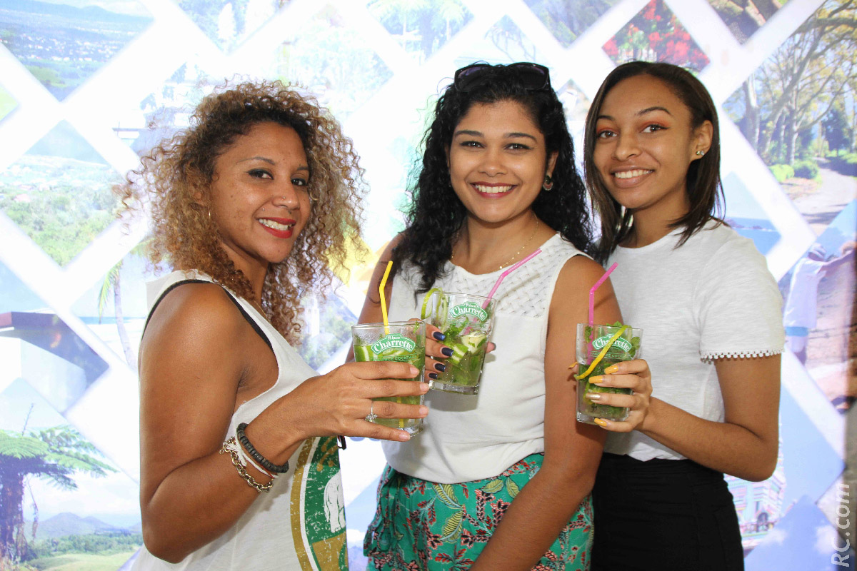 Chanella, Solène et Kessia: «On vend La Réunion»!