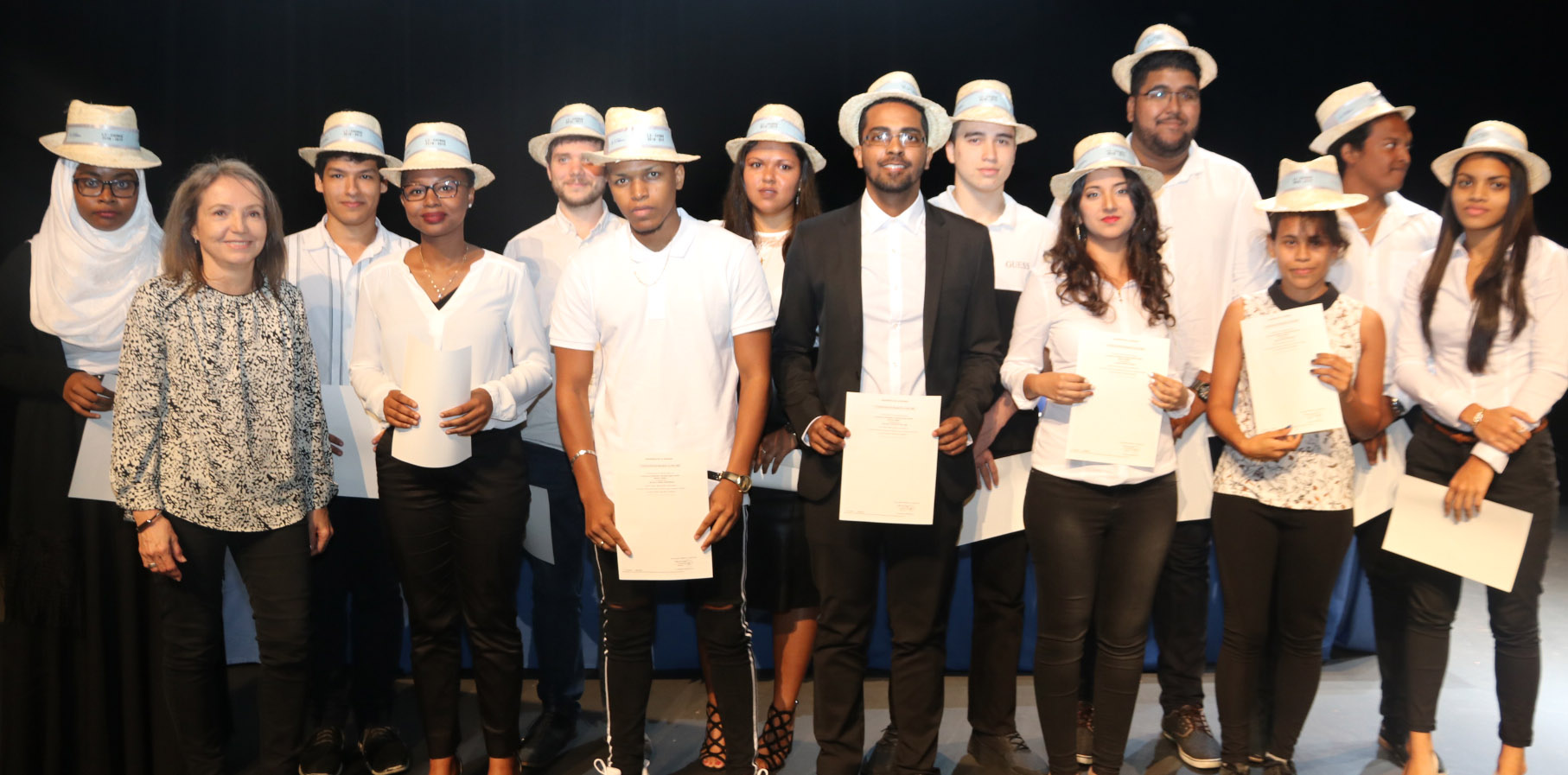 Remise de diplômes UFR Sciences et Technologies au Téat Champ Fleuri