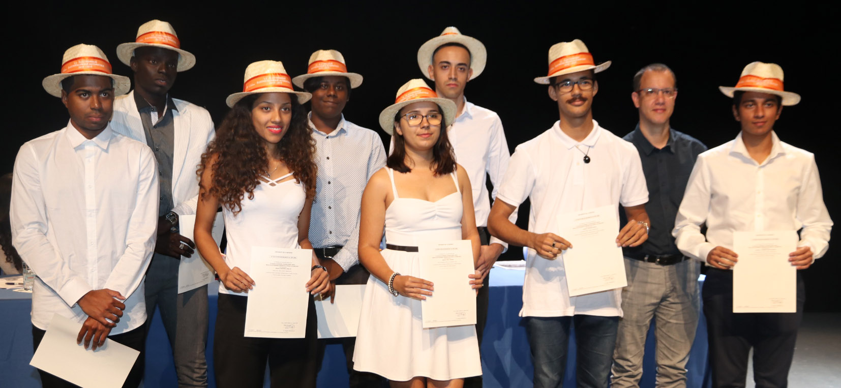 Remise de diplômes UFR Sciences et Technologies au Téat Champ Fleuri