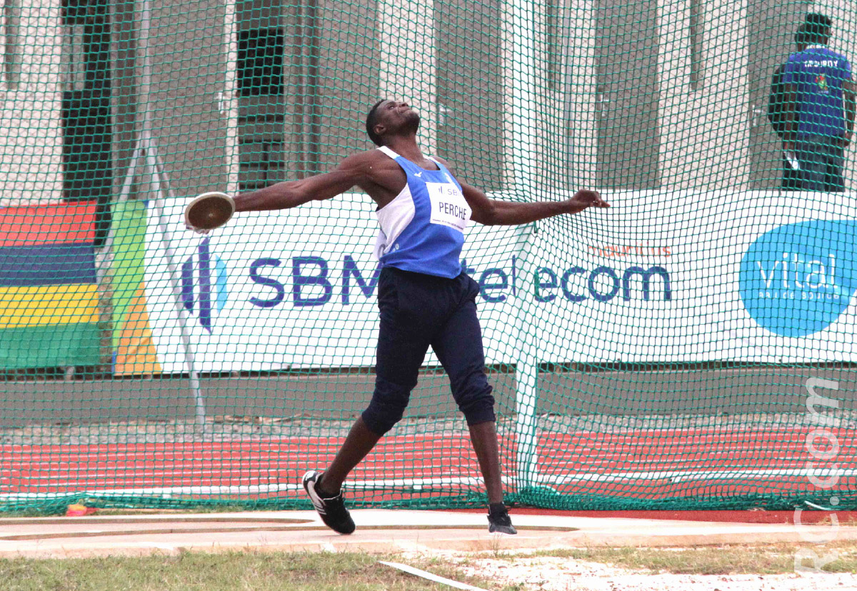 Nicaise Jannet, 2ème au disque Nicaise Jannet, 2ème au disque