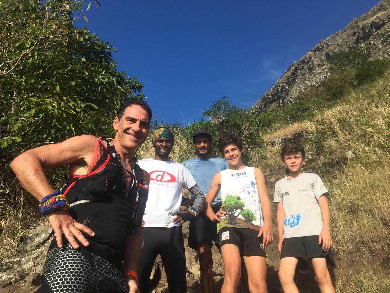 Encore d'autres amis et son fils Léo bien présent