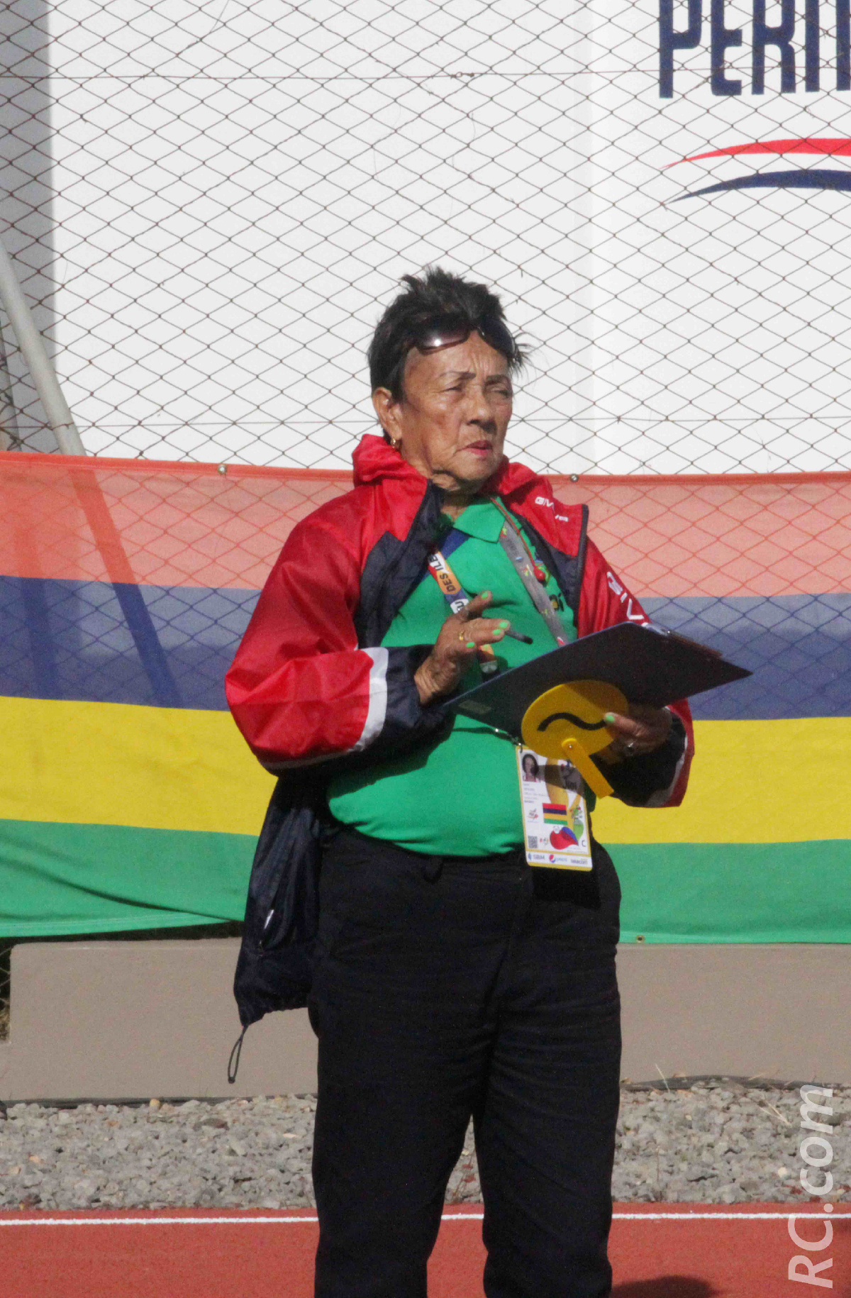 A 80 ans, Sylvie Ah Kang était sans doute la doyenne des officiels au stade de Bambou