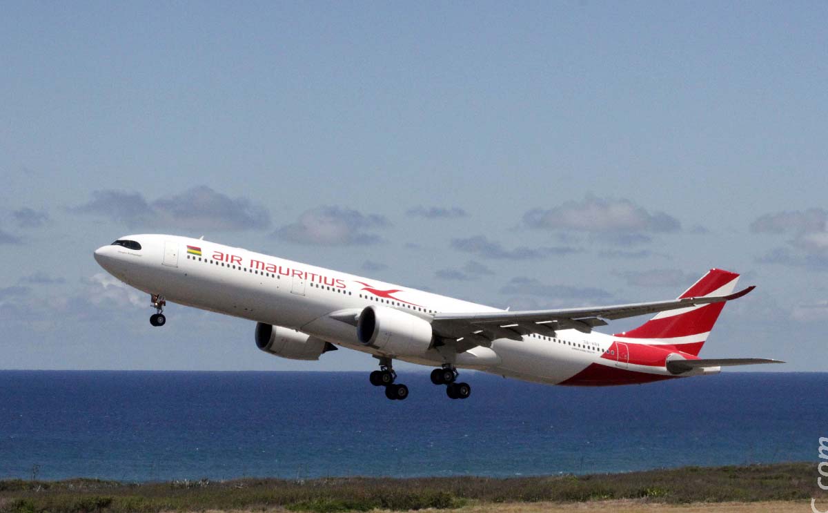 L'Aéroport de Pierrefonds a accueilli un gros porteur d'Air Mauritius
