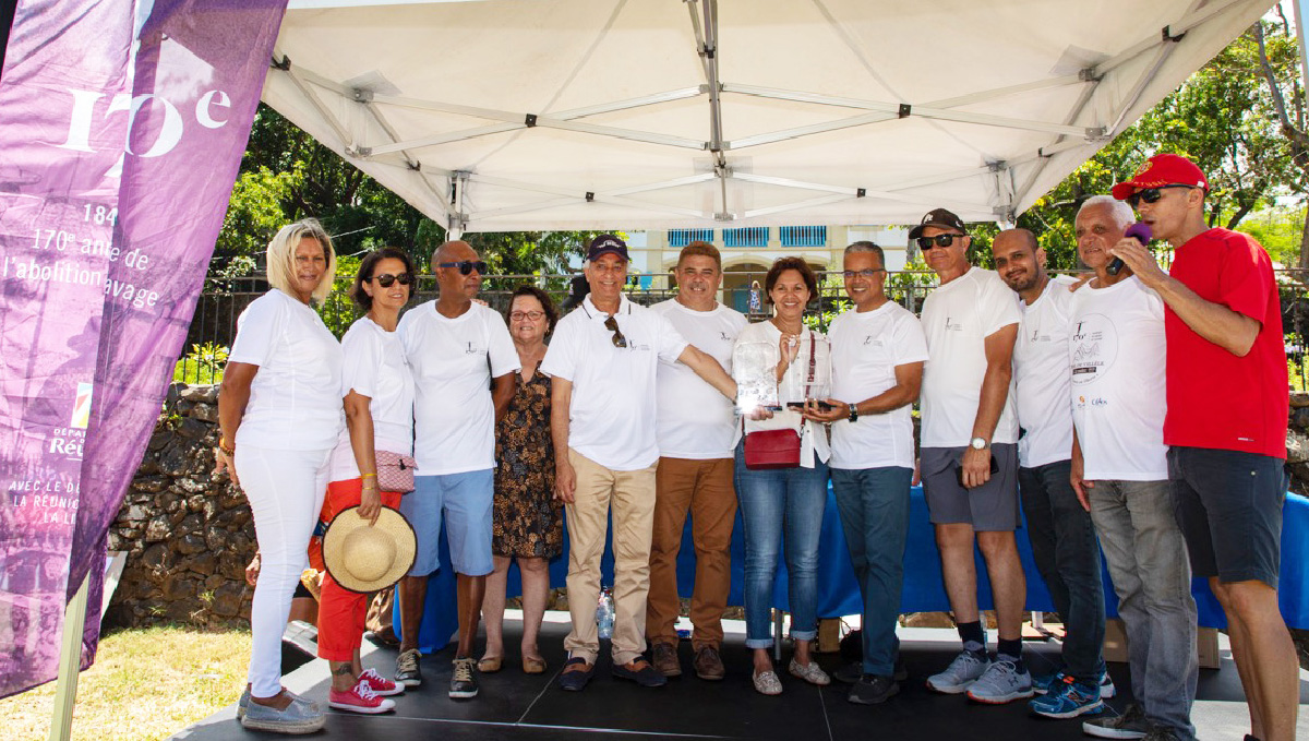 Présentation des officiels de la manifestation sous la conduite du président du Conseil Départemental Présentation des officiels de la manifestation sous la conduite du président du Conseil Départemental