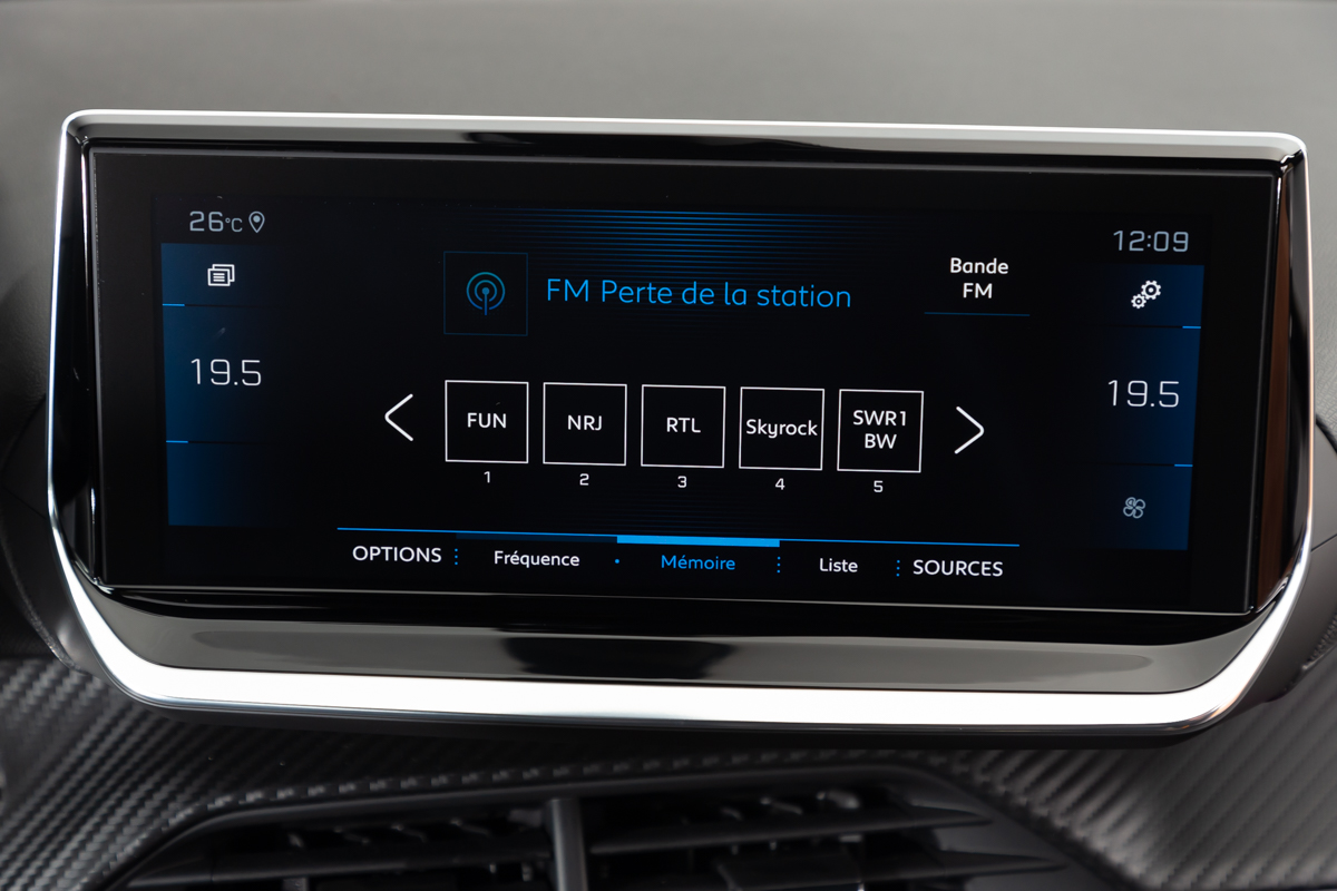 Peugeot 208, tout change: c’est la nouvelle star !
