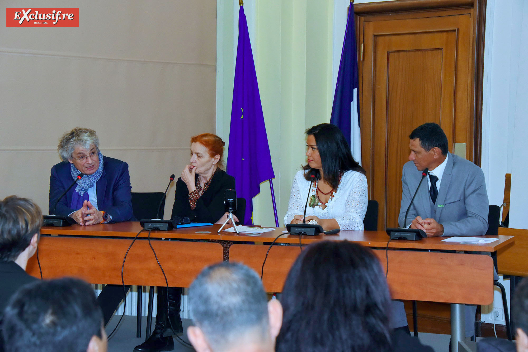 Michel Eddi, PDG du CIRAD, Marie Guittard, directrice INAO, La¨za Vongey, de Vanille de Tahiti, et Willy Boyer de Provanille
