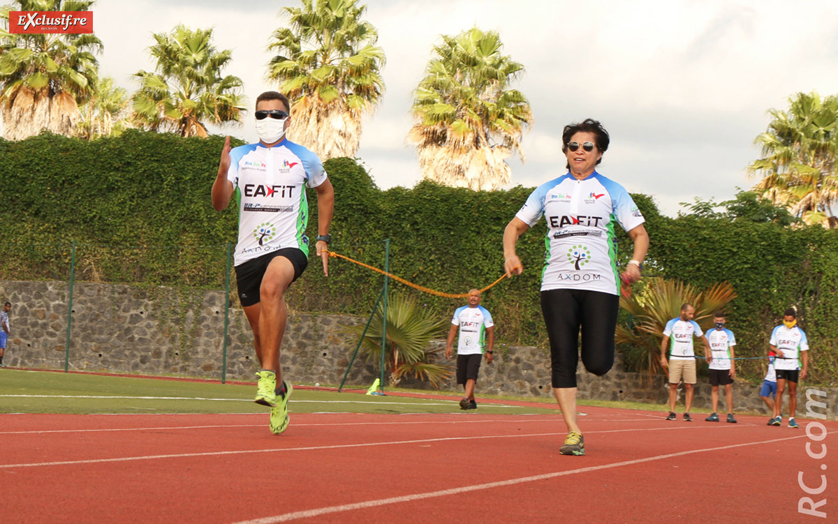 Annie Amacouty en pleine course en compagnie de Roger Prugnières Annie Amacouty en pleine course en compagnie de Roger Prugnières