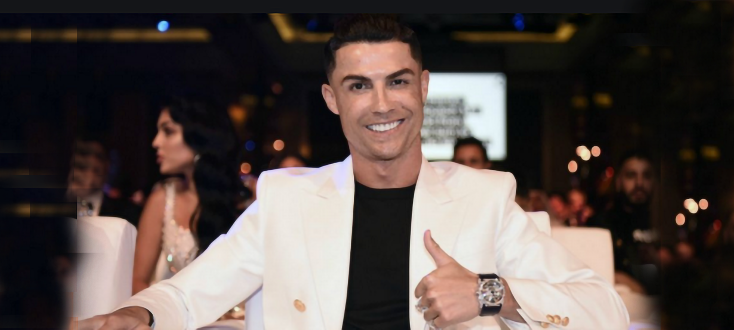 Heureux qui comme Ronaldo est devenue milliardaire en excellant dans son sport...