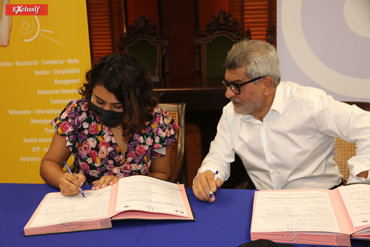 Convention apprentissage entre la Chambre de Commerce et le Groupe Ravate  Convention apprentissage entre la Chambre de Commerce et le Groupe Ravate