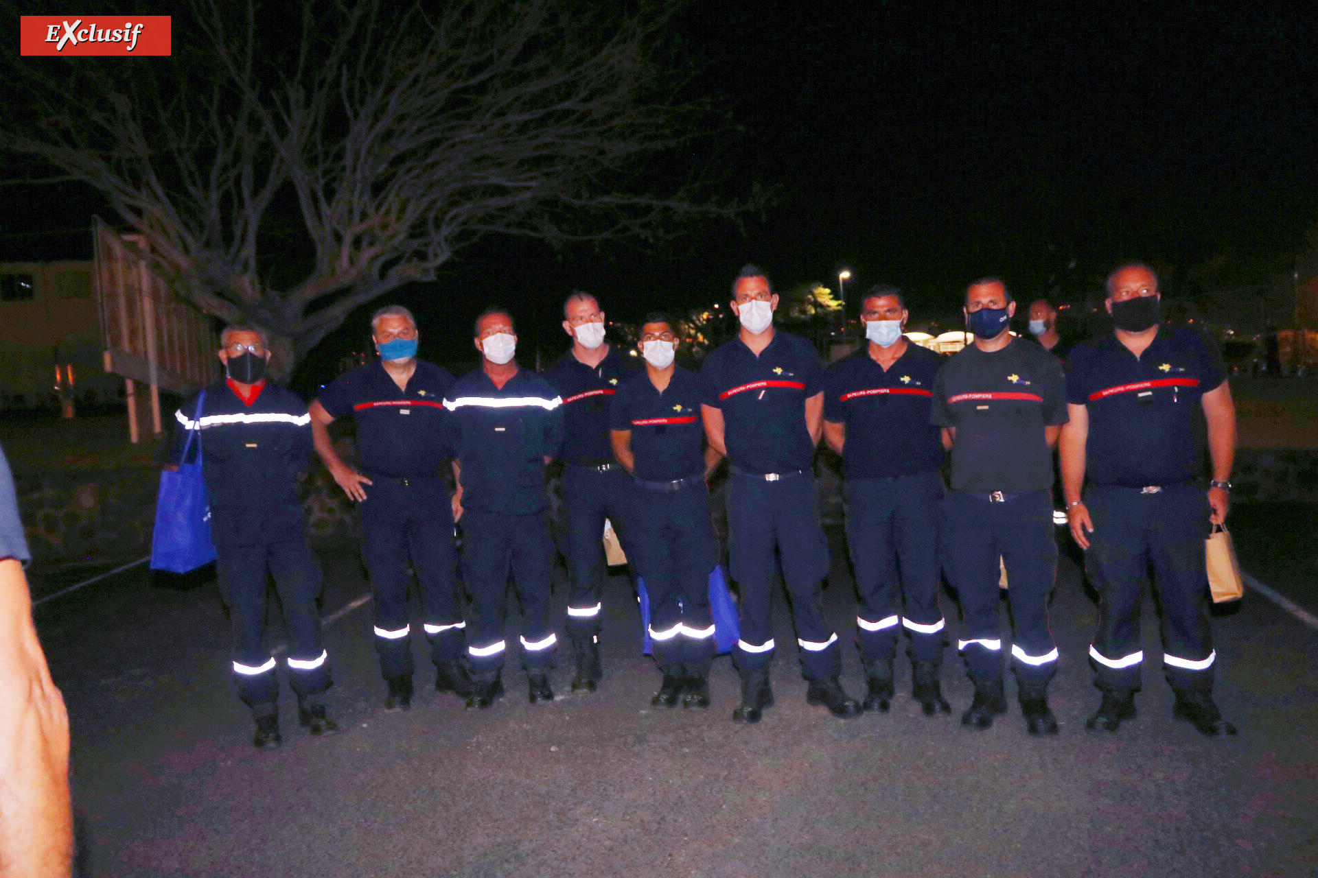 Les sapeurs-pompiers et militaires engagés dans l’incendie du Maïdo remerciés