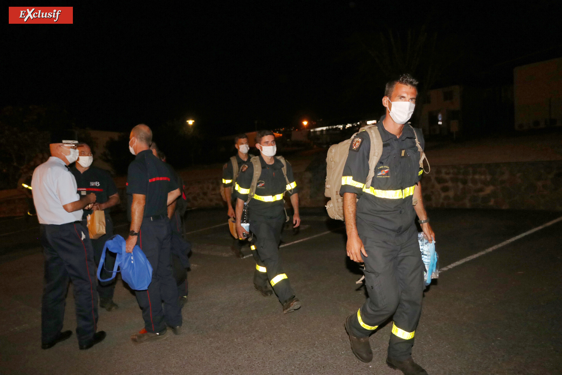 Les sapeurs-pompiers et militaires engagés dans l’incendie du Maïdo remerciés