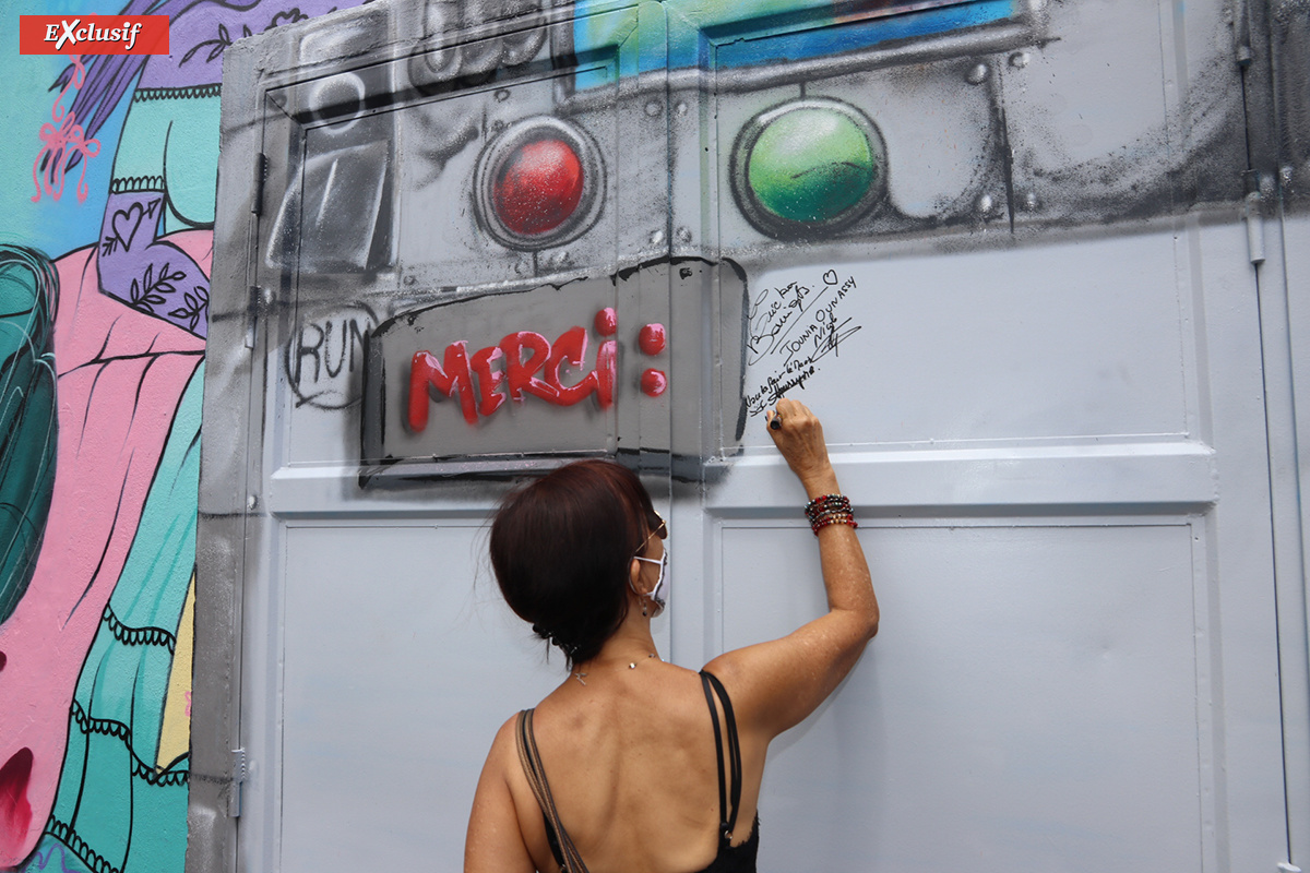 Journée du Bénévolat: une superbe fresque inaugurée à Saint-Denis Journée du Bénévolat: une superbe fresque inaugurée à Saint-Denis