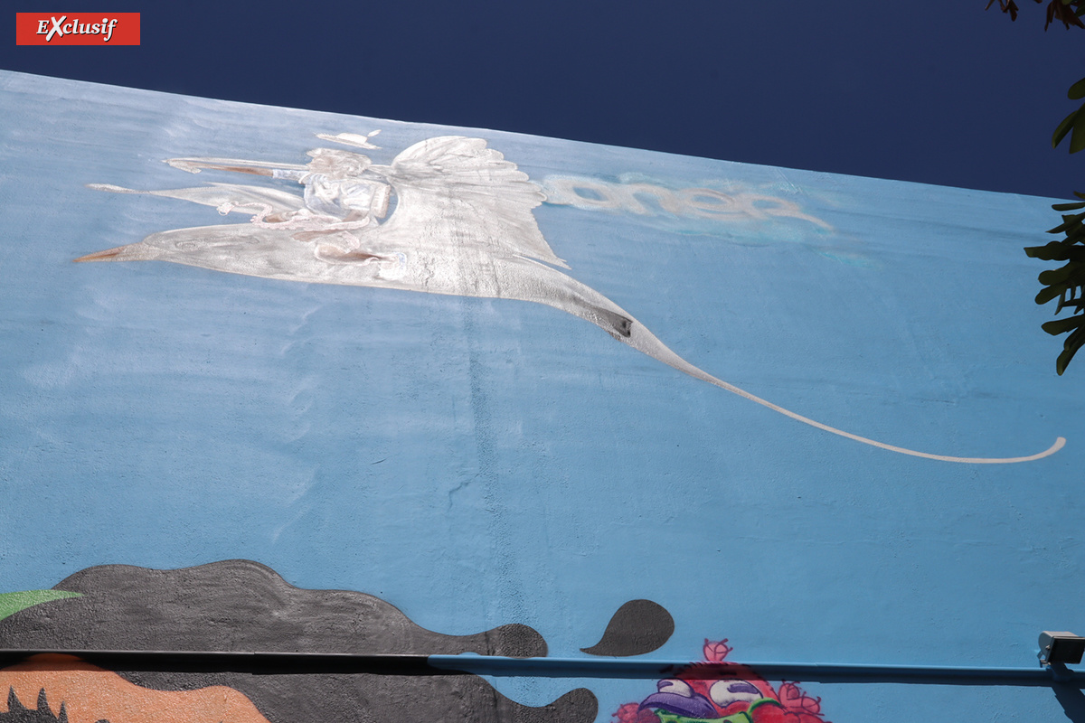 Journée du Bénévolat: une superbe fresque inaugurée à Saint-Denis Journée du Bénévolat: une superbe fresque inaugurée à Saint-Denis