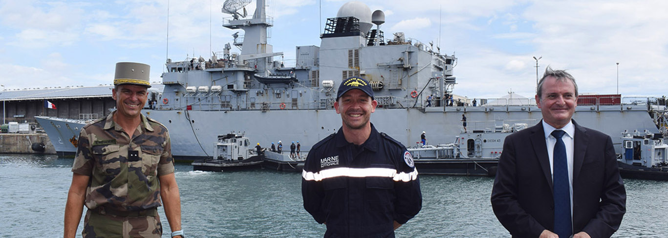 Kévin Escoffier, de l'enfer du naufrage au paradis île de La Réunion Kévin Escoffier, de l'enfer du naufrage au paradis île de La Réunion