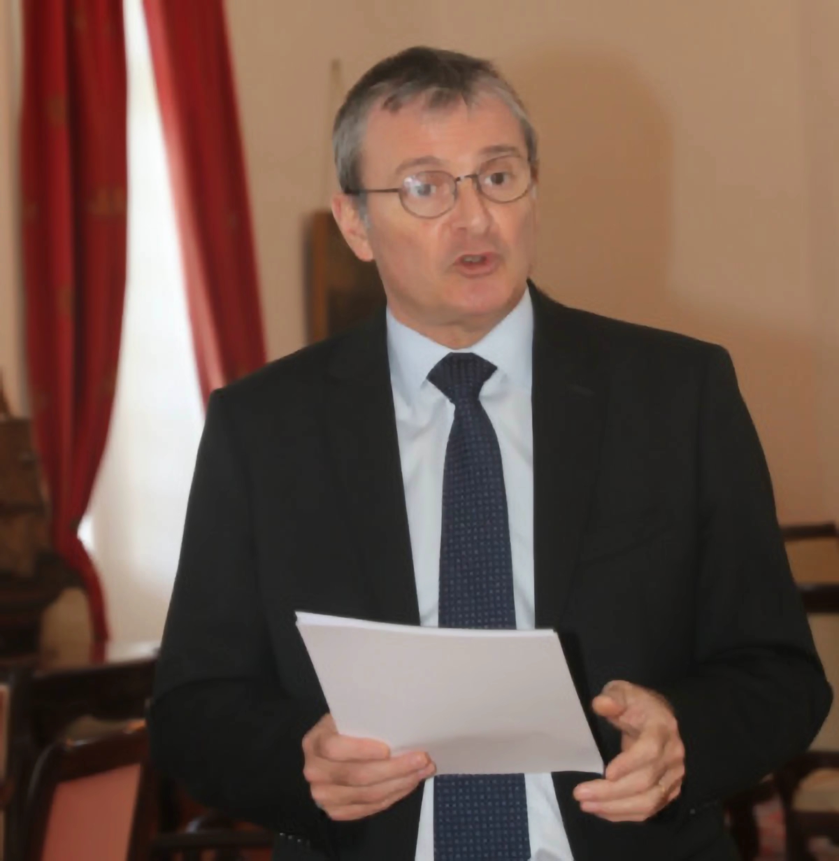 Jacques Billant applique localement "l’arrêté portant différentes mesures dans le cadre de l’état d’urgence sanitaire durant la nuit de la Saint-Sylvestre à La Réunion" Jacques Billant applique localement "l’arrêté portant différentes mesures dans le cadre de l’état d’urgence sanitaire durant la nuit de la Saint-Sylvestre à La Réunion"