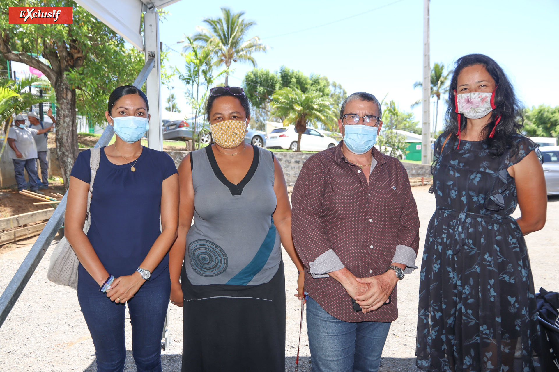 Karel Magamootoo, élue de La Montagne 15ème, Martine Nourry, collaboratrice de Cabinet, Gérard Françoise, élu de Sainte-Clotilde et 5ème adjoint à la sécurité et aux finances, et Brigitte Adame, élue de Montgaillard et 2ème adjointe Karel Magamootoo, élue de La Montagne 15ème, Martine Nourry, collaboratrice de Cabinet, Gérard Françoise, élu de Sainte-Clotilde et 5ème adjoint à la sécurité et aux finances, et Brigitte Adame, élue de Montgaillard et 2ème adjointe