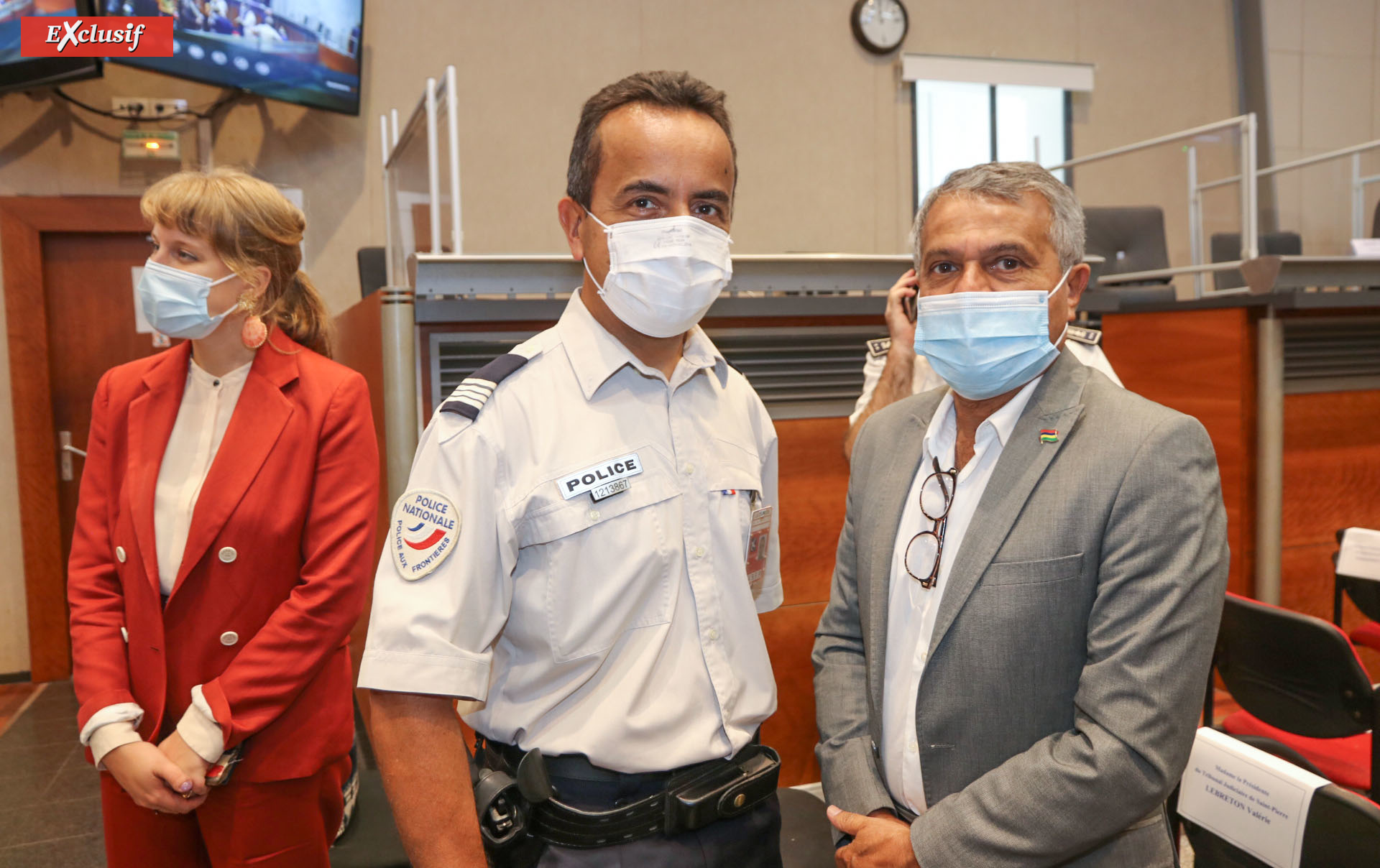 Serge Faustin, directeur adjoint de la PAF, et Younous Ravate, consul honoraire de Maurice Serge Faustin, directeur adjoint de la PAF, et Younous Ravate, consul honoraire de Maurice