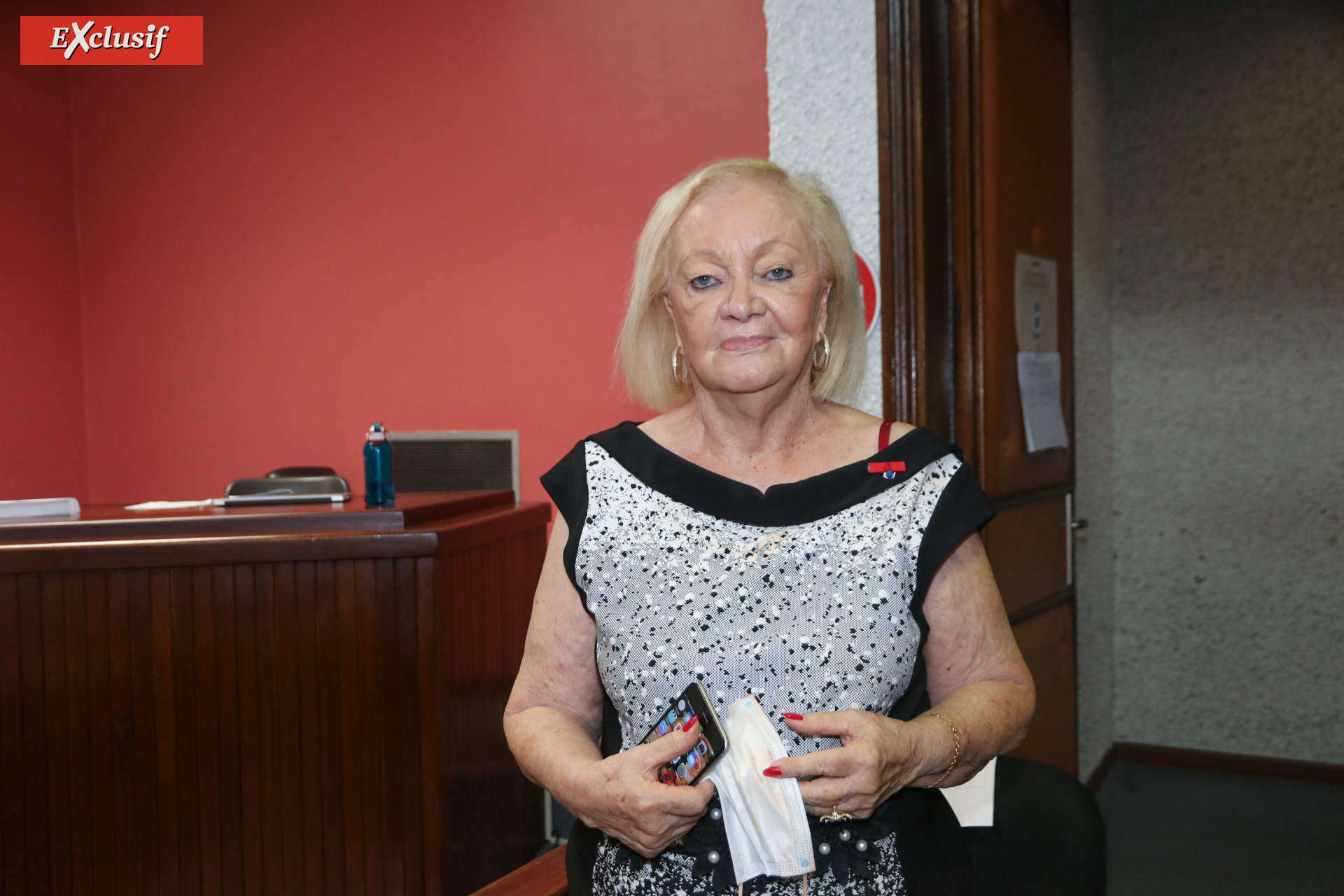 Madame Aude, VIP incontournable de l'île, était présente à cette audience