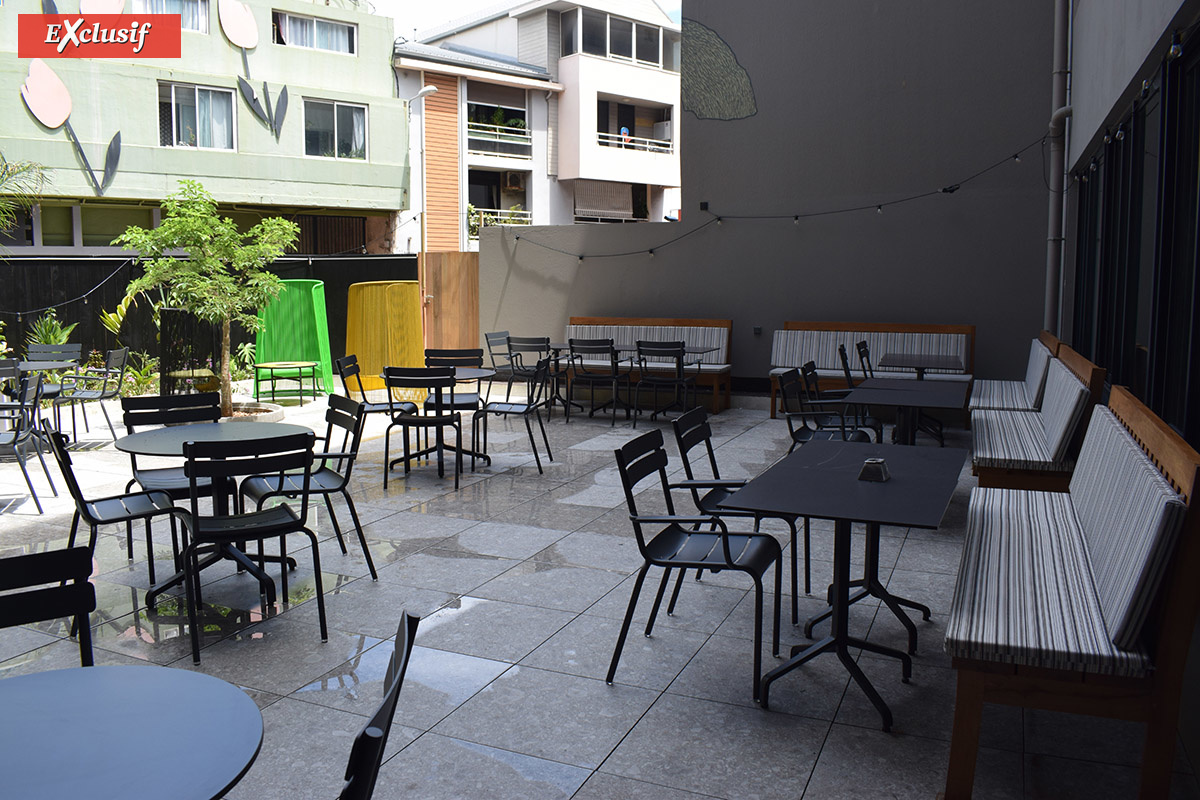 Hôtel Dina Morgabine Saint-Denis: embarquement en pleine ville! Hôtel Dina Morgabine Saint-Denis: embarquement en pleine ville!