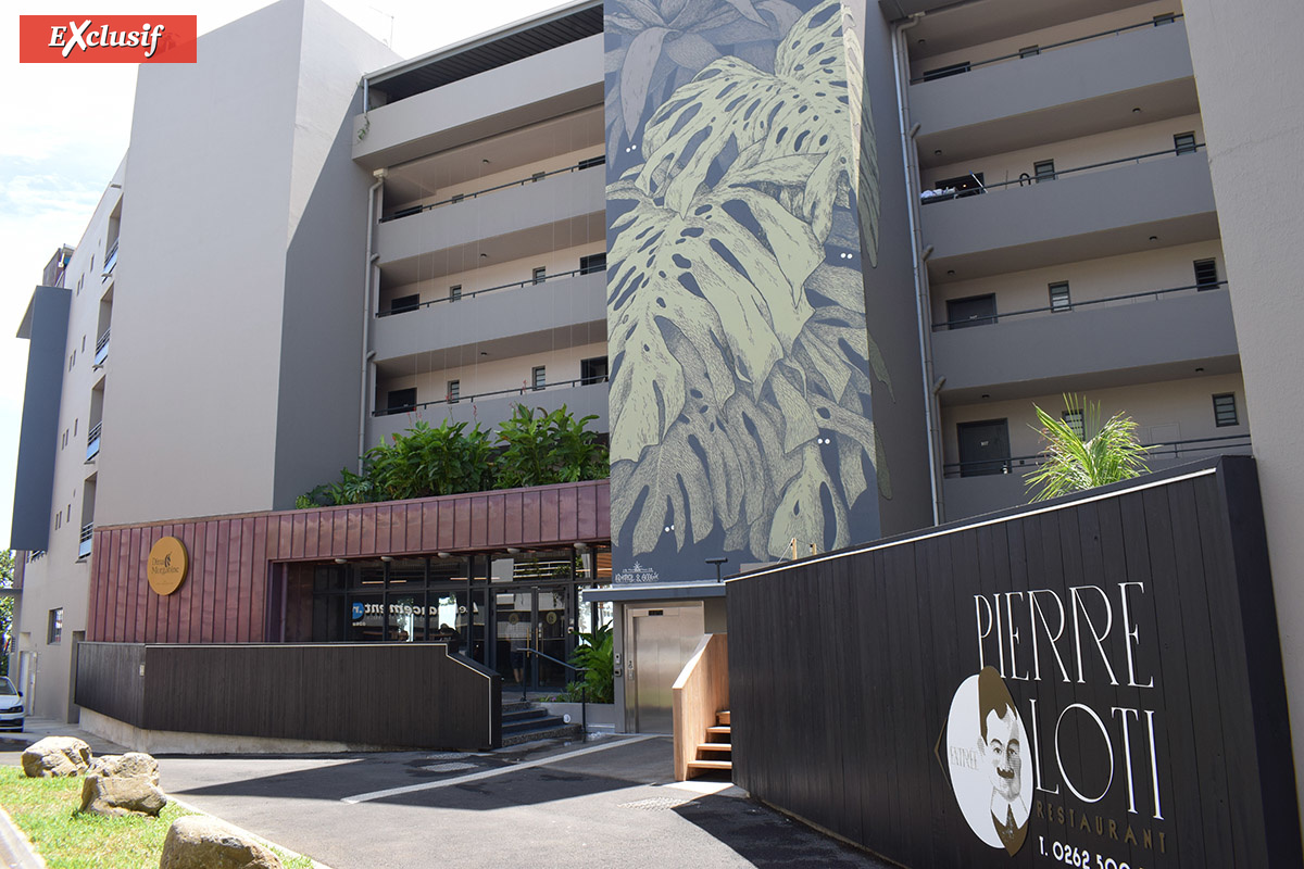 Le Pierre Loti est le nom du restaurant de l'hôtel Le Pierre Loti est le nom du restaurant de l'hôtel