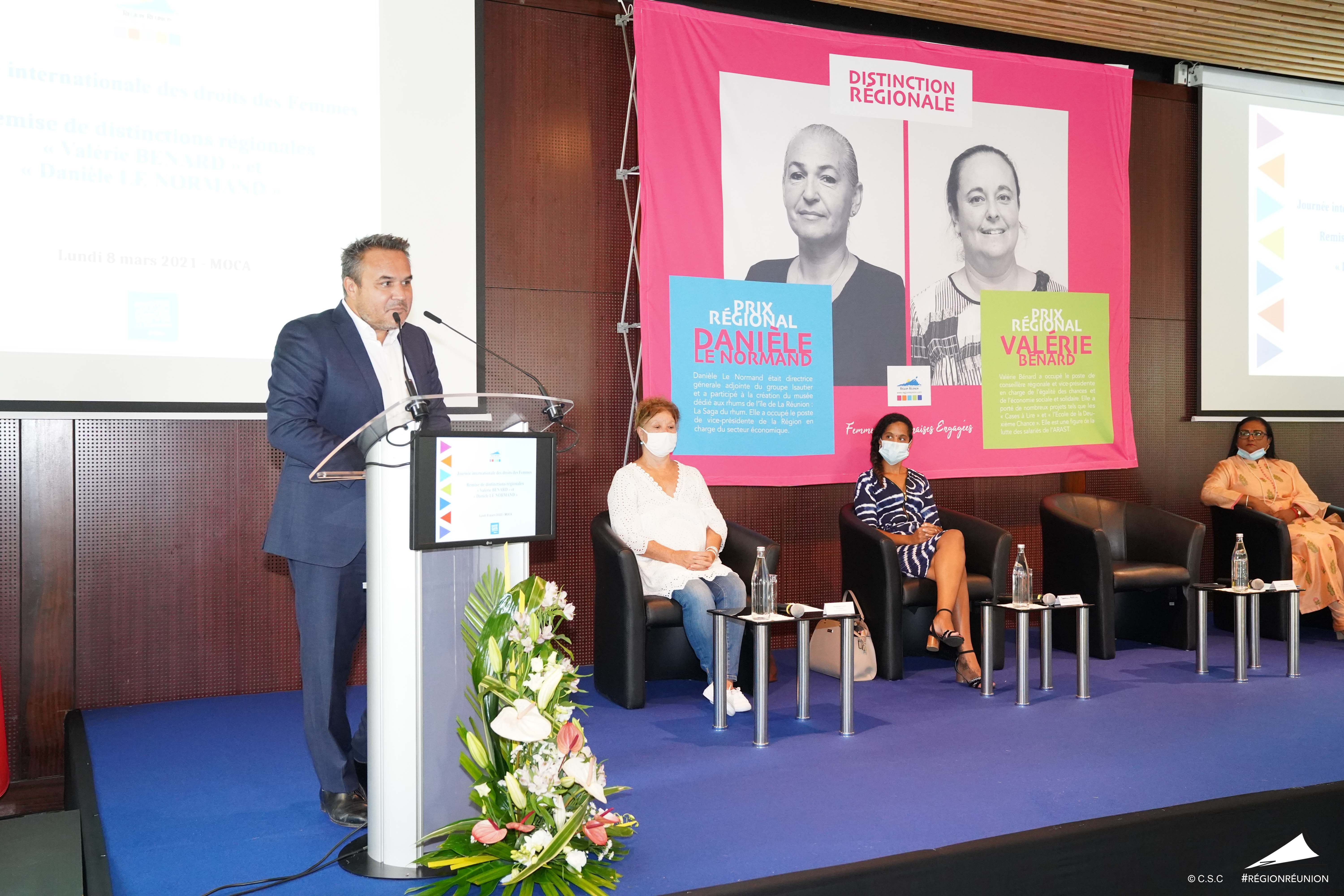 Région: Prix "Danièle Le Normand" et "Valérie Bénard" en hommage aux Réunionnaises engagées Région: Prix "Danièle Le Normand" et "Valérie Bénard" en hommage aux Réunionnaises engagées