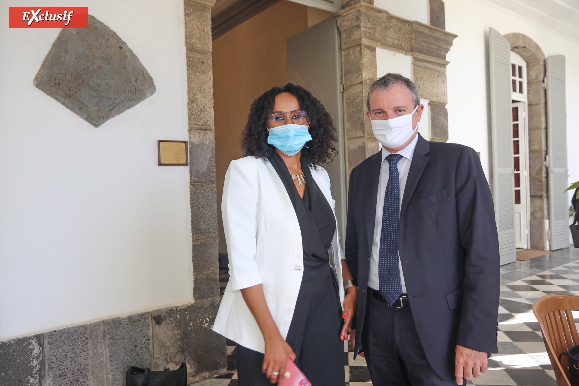 Faouzia Vitry, vice-présidente de la Région, et le Préfet Jacques Billant Faouzia Vitry, vice-présidente de la Région, et le Préfet Jacques Billant