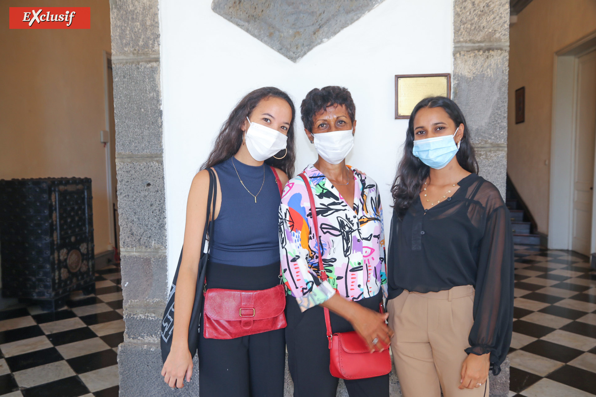 Dune Boisard, Yolande Blanpain, et Hasna Patel Dune Boisard, Yolande Blanpain, et Hasna Patel