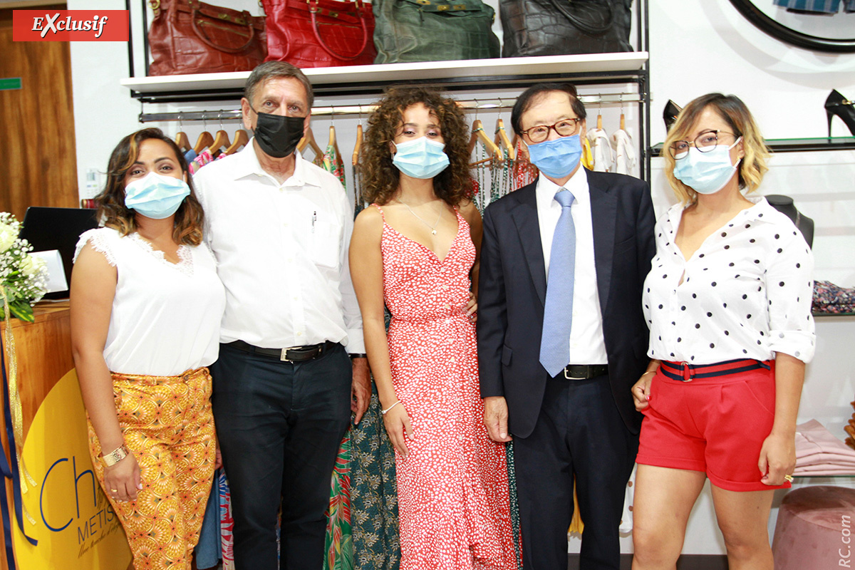 Tiffany Payet, Aziz Patel, Clara Roland, André Thien Ah Koon, et Farah Gossard Tiffany Payet, Aziz Patel, Clara Roland, André Thien Ah Koon, et Farah Gossard