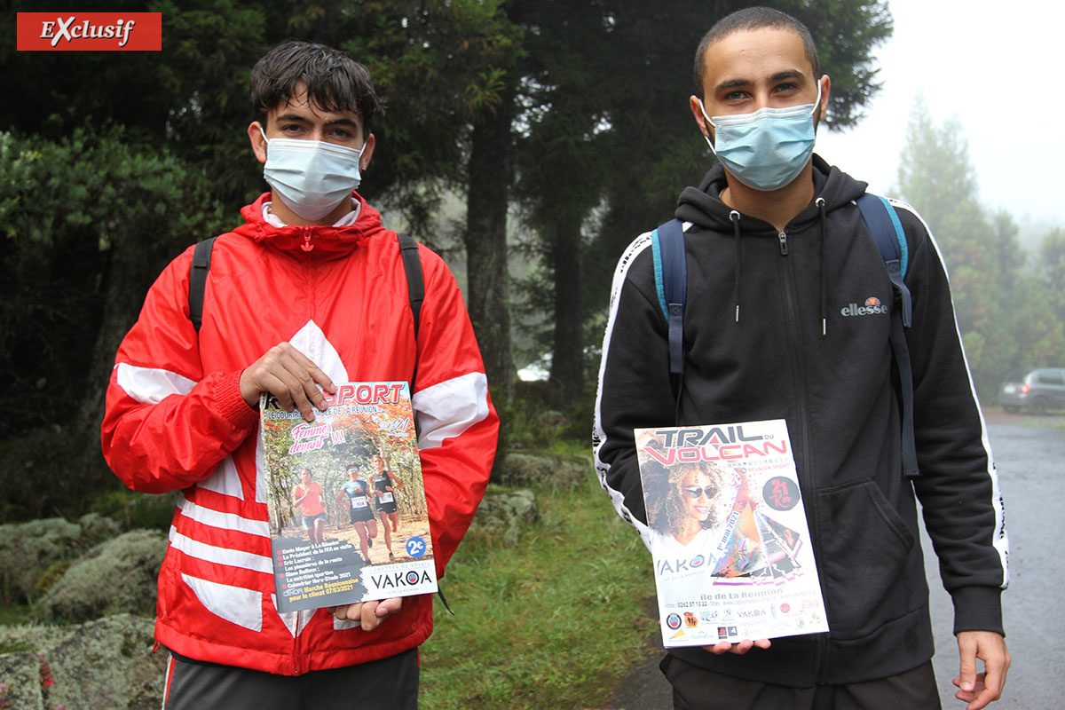 Emmanuel et David, étudiants au STAPS, présenteront un rapport sur cette sortie associée au Trail du Volcan Emmanuel et David, étudiants au STAPS, présenteront un rapport sur cette sortie associée au Trail du Volcan