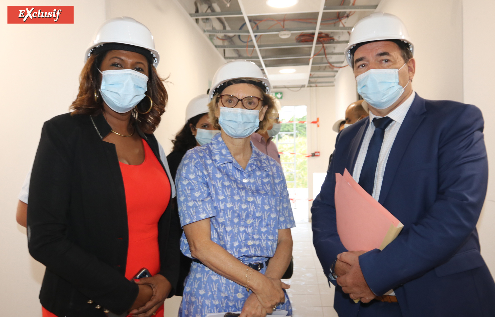 Nathalie Elimas, Secrétaire d'Etat, visite le futur internat du Lycée Brassens au Moufia