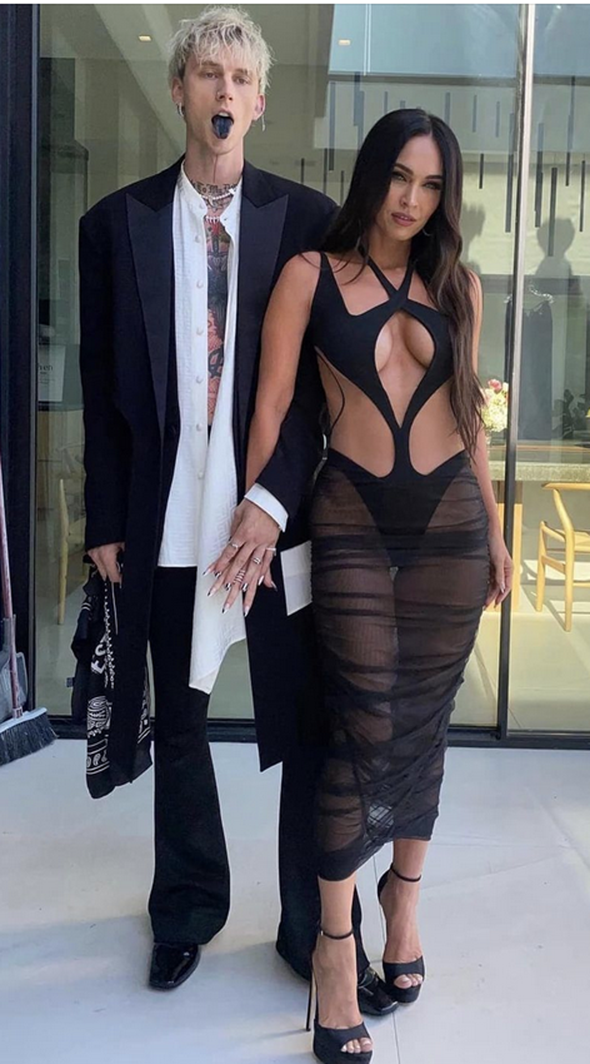 Machine Gun Kelly et la sublime Megan Fox, désormais fiancés (photo Instagram)