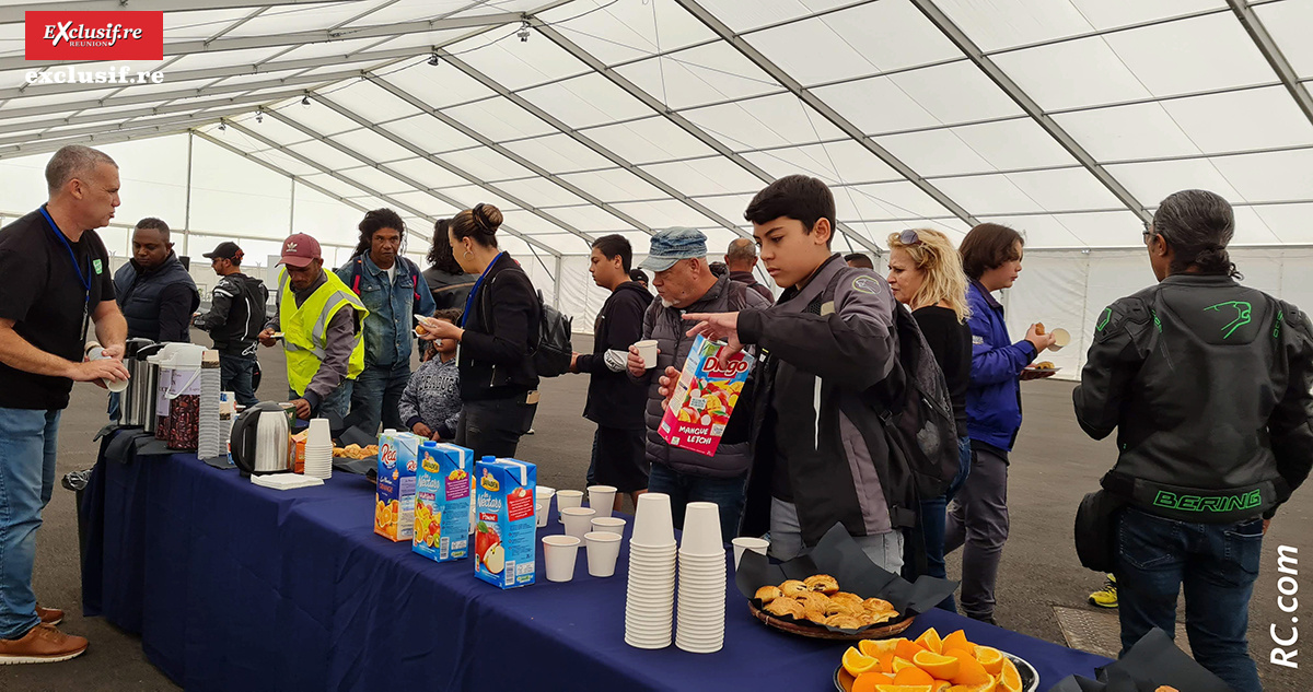 Petit déjeuner offert à l'ouverture de la journée