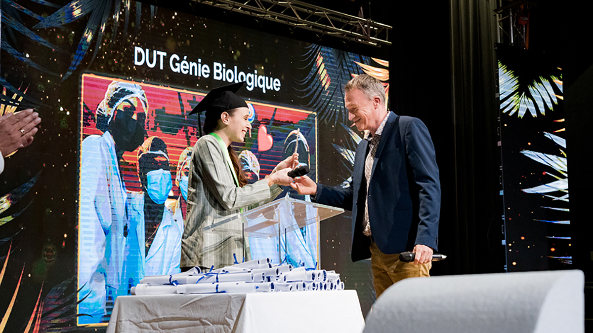 Clap de fin pour les DUT de l'IUT de La Réunion: 274 dîplômé.e.s!