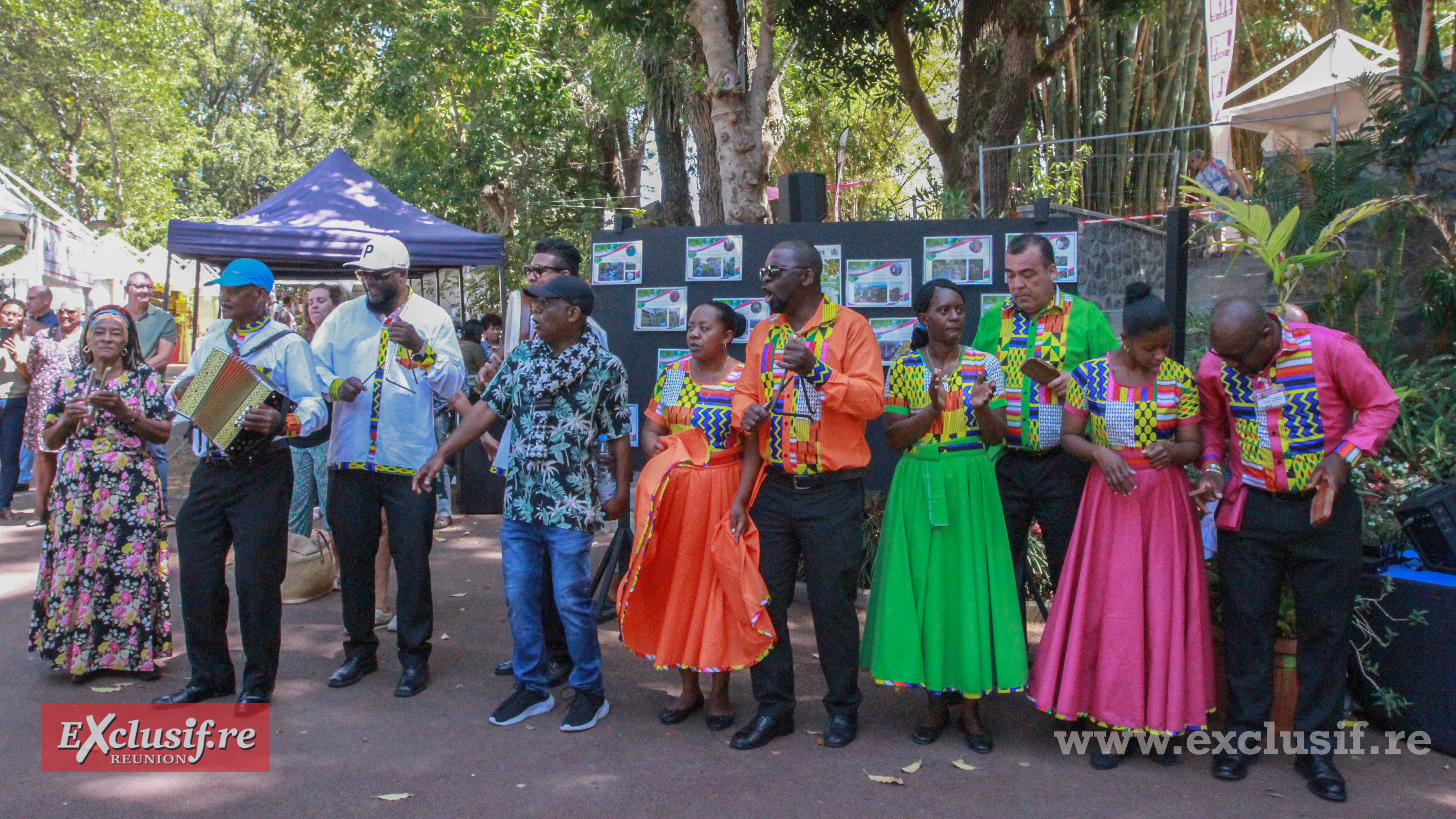 Une troupe artistique de Rodrigues a chauffé l'ambiance Une troupe artistique de Rodrigues a chauffé l'ambiance