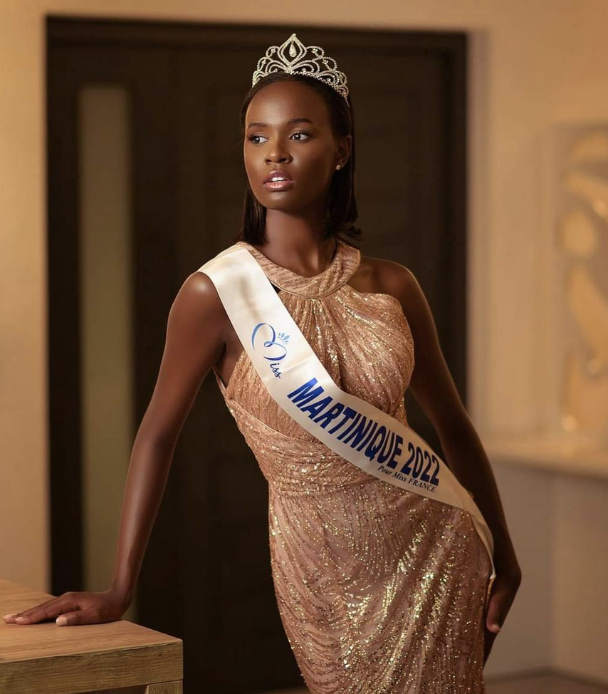 Miss Martinique 2022 repérée par Yves Saint Laurent