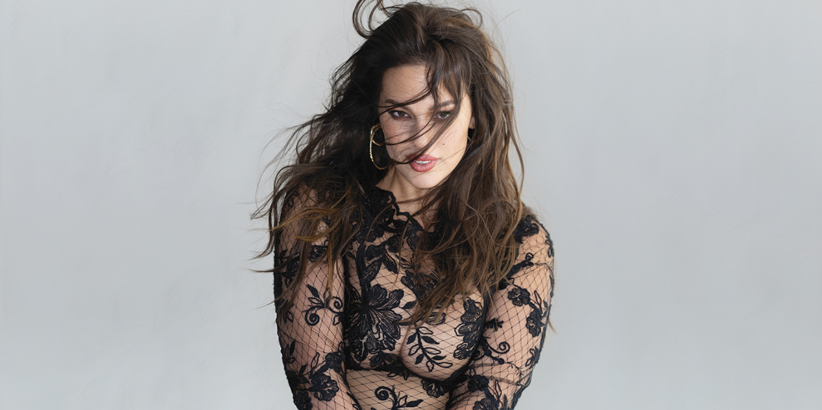 Ashley Graham, top model grande taille, élue «Femme la plus sexy du monde» par Maxim