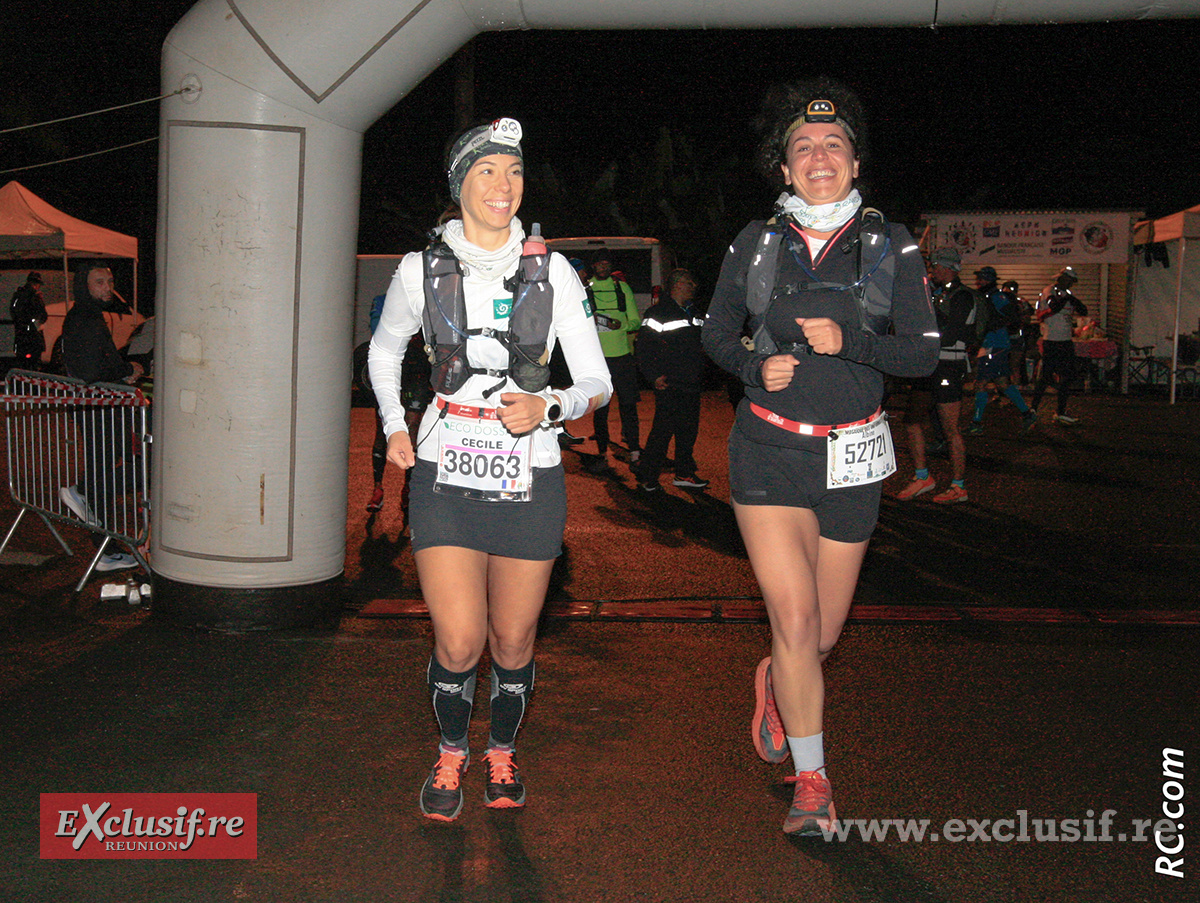 Cécile et Albine sous les couleurs du Parc National de La Réunion