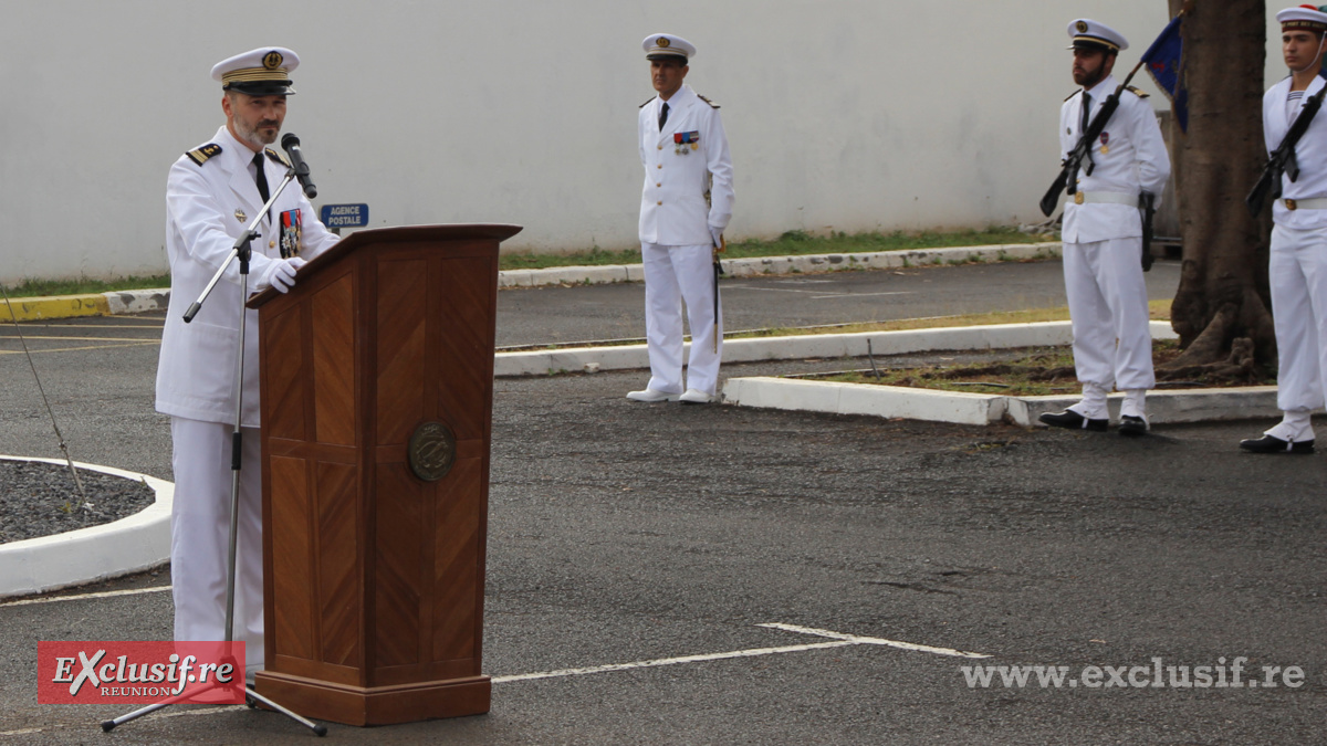 Passation de commandement à la Base Navale du Port: photos