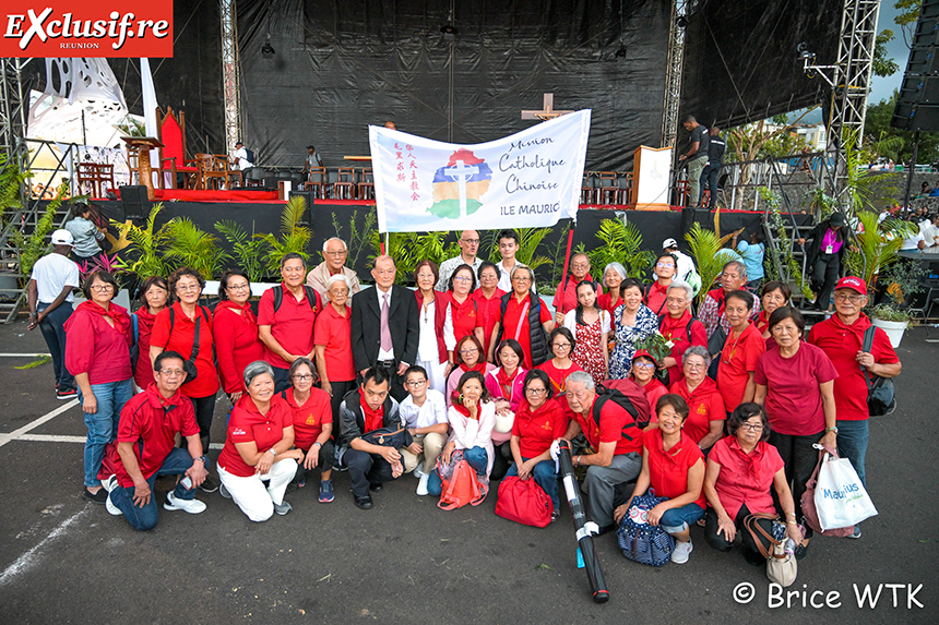 L'ordination de Monseigneur Chane-Teng: l'album photos de la cérémonie L'ordination de Monseigneur Chane-Teng: l'album photos de la cérémonie