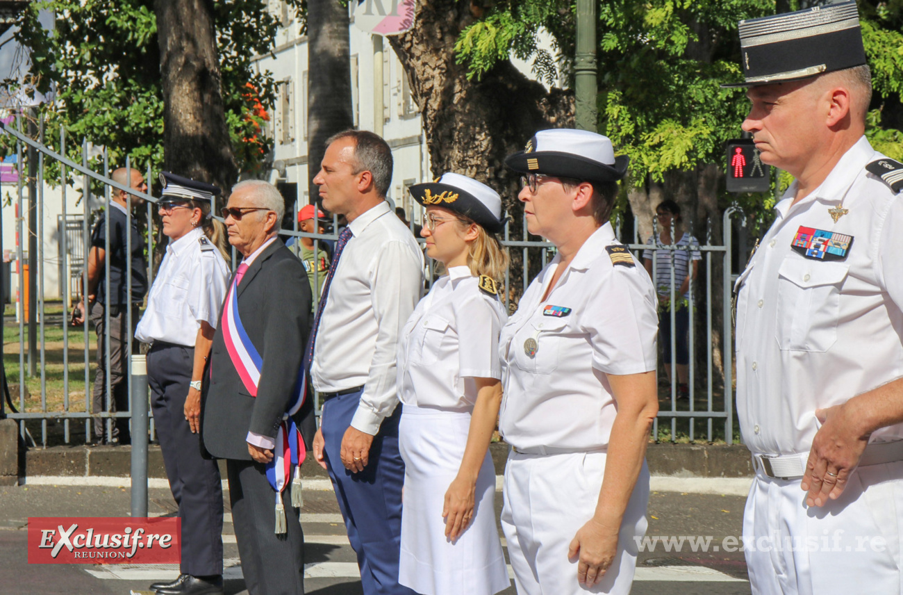 Sainte-Geneviève 2023: dépôt de gerbes à Saint-Denis