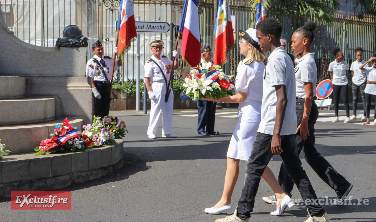Sainte-Geneviève 2023: dépôt de gerbes à Saint-Denis
