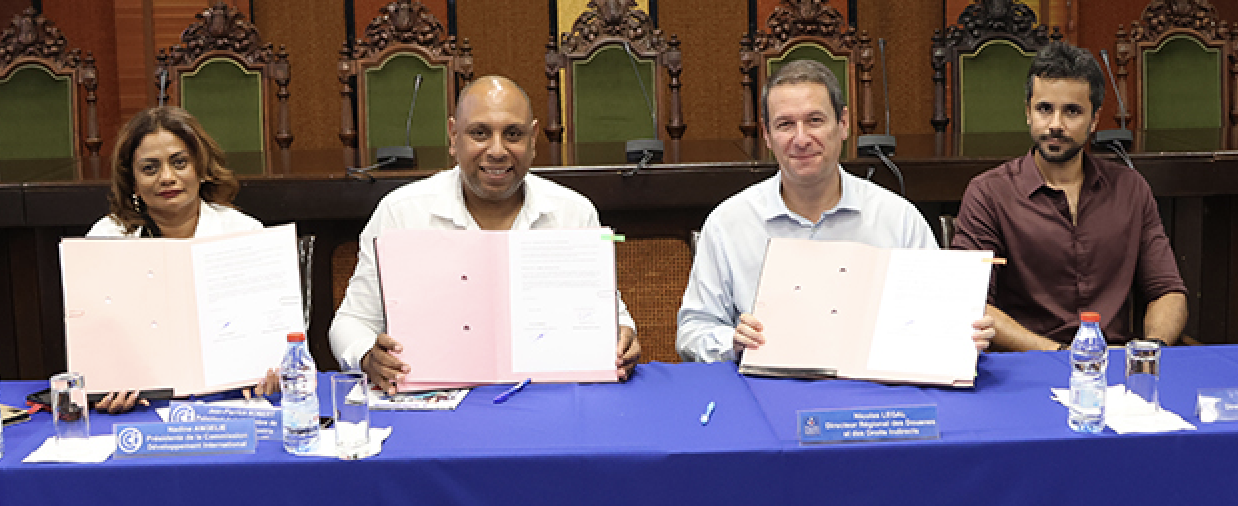 Convention signée Convention signée