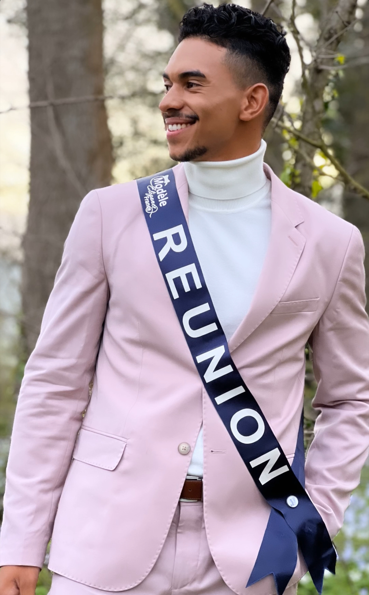 Le Réunionnais Anthony Niflore élu Modèle Élégance France 2024 Le Réunionnais Anthony Niflore élu Modèle Élégance France 2024