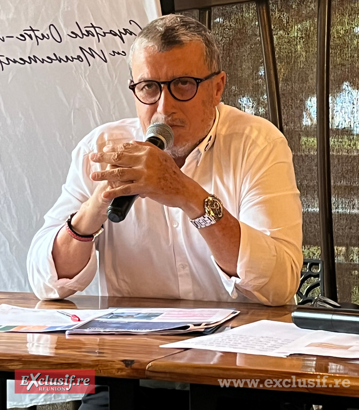 Gérard Françoise, élu et président de la Sodiparc, a mis en place des navettes et des parkings à la disposition du public Gérard Françoise, élu et président de la Sodiparc, a mis en place des navettes et des parkings à la disposition du public