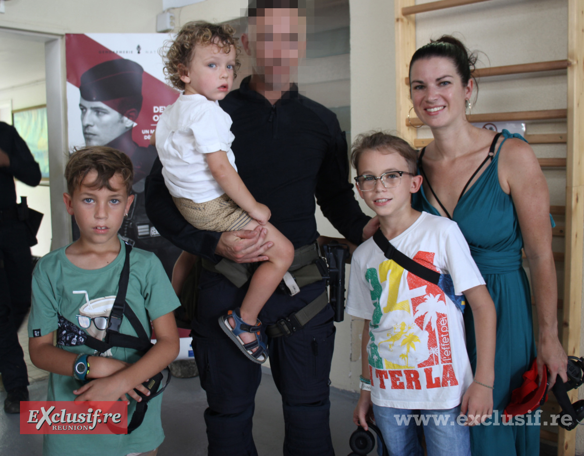 Anniversaire du GIGN: remise de décorations et démonstrations