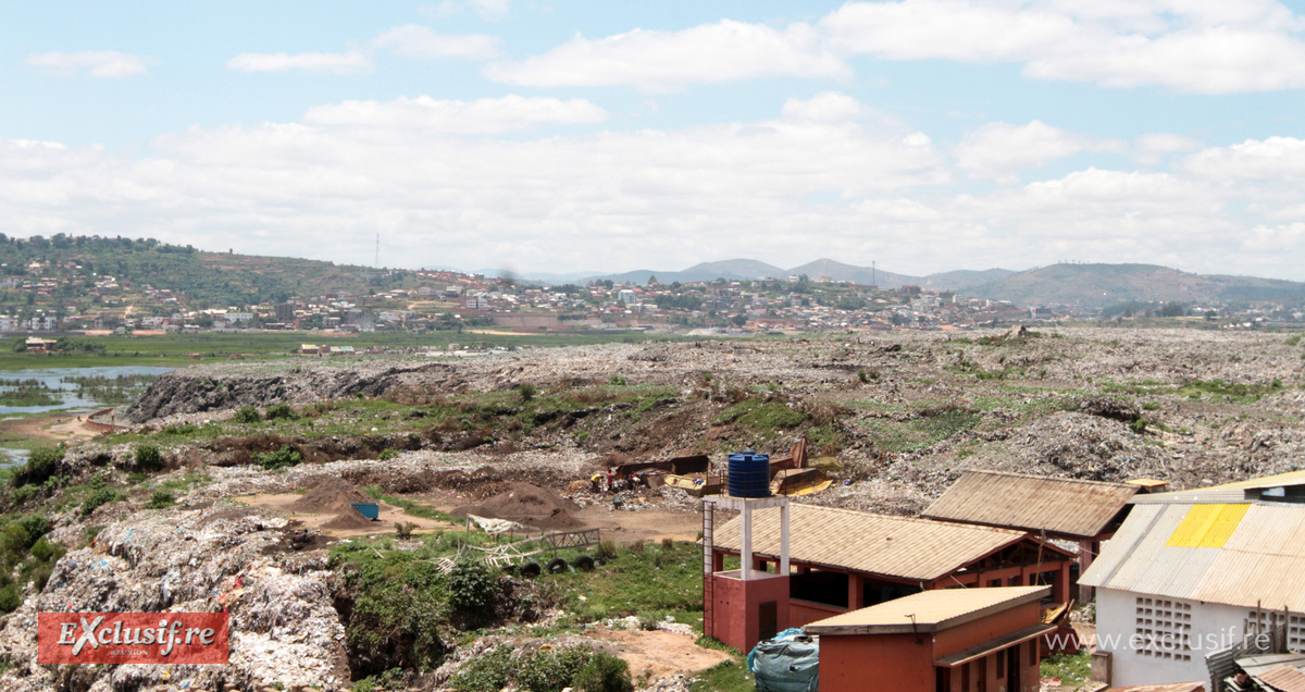 Une partie de la décharge qui reste à transformer Une partie de la décharge qui reste à transformer