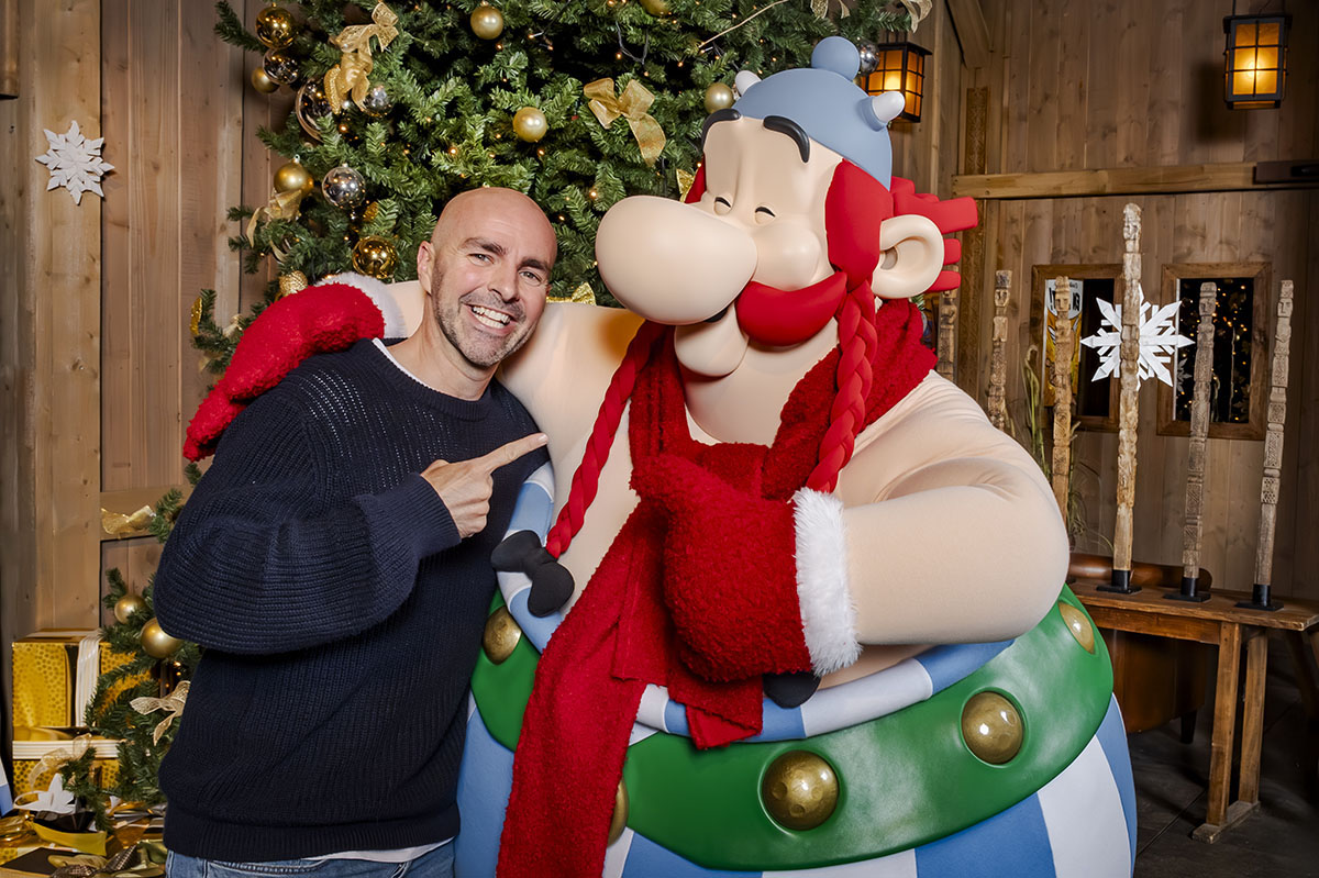 "Noël Gaulois" au Parc Astérix: de nombreuses stars présentes