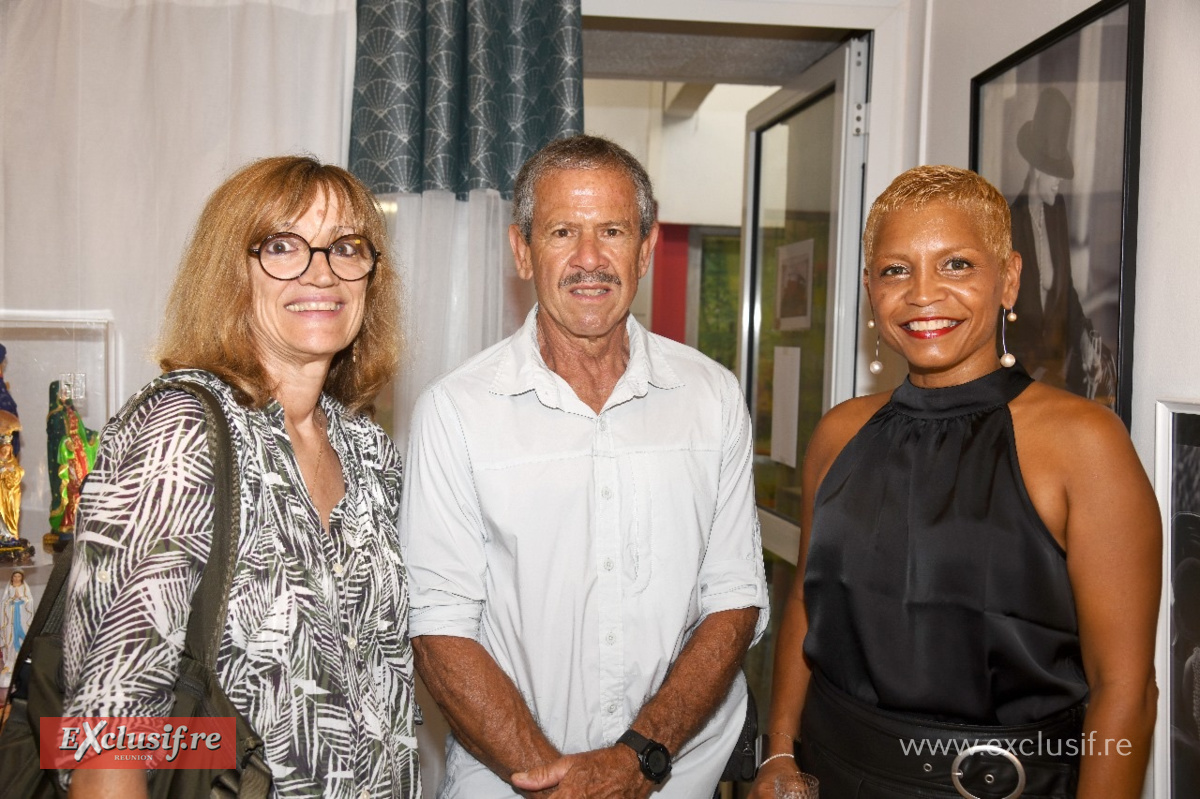 Exposition "Entre Ombres et Lumières" à Saint-Gilles: soirée vernissage  Exposition "Entre Ombres et Lumières" à Saint-Gilles: soirée vernissage